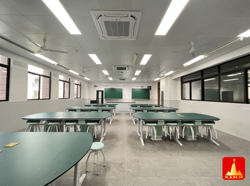 探究<a href='http://m.jim4jesus.com/' target='1' style='font-size:14px; font-weight:bold; color:#0080ff;'>物理實(shí)驗(yàn)室</a>