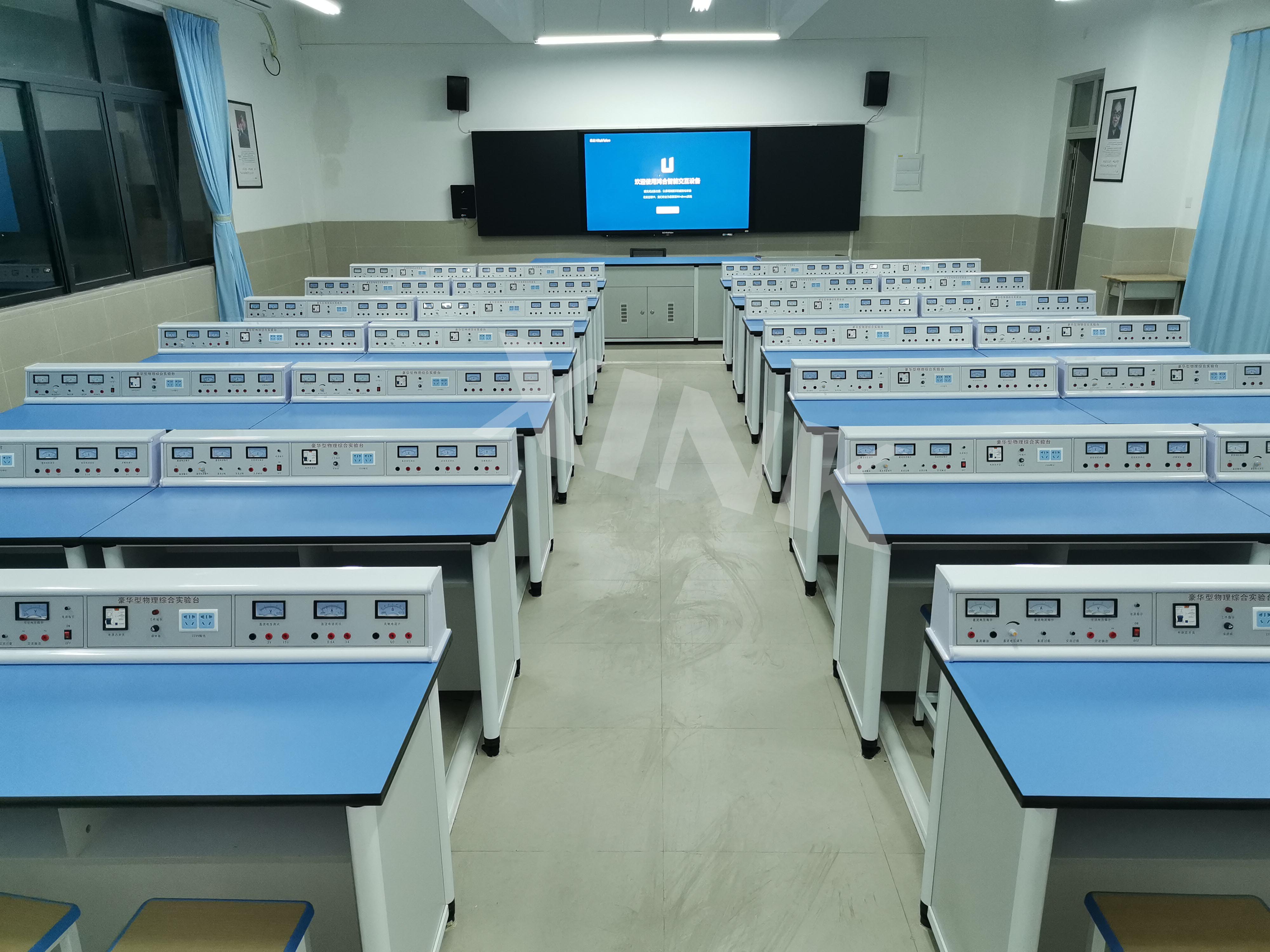 <a href='http://m.jim4jesus.com/' target='1' style='font-size:14px; font-weight:bold; color:#0080ff;'>物理實驗室</a>